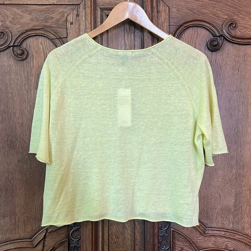 Eileen Fisher Linen/Cotton Bend Short Sleeve Shirt. - Picture 6 of 8